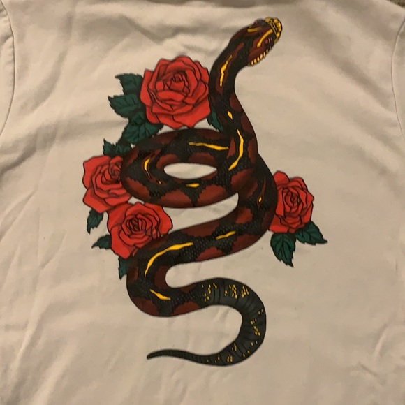 Hoodie size small - Picture 6 of 6